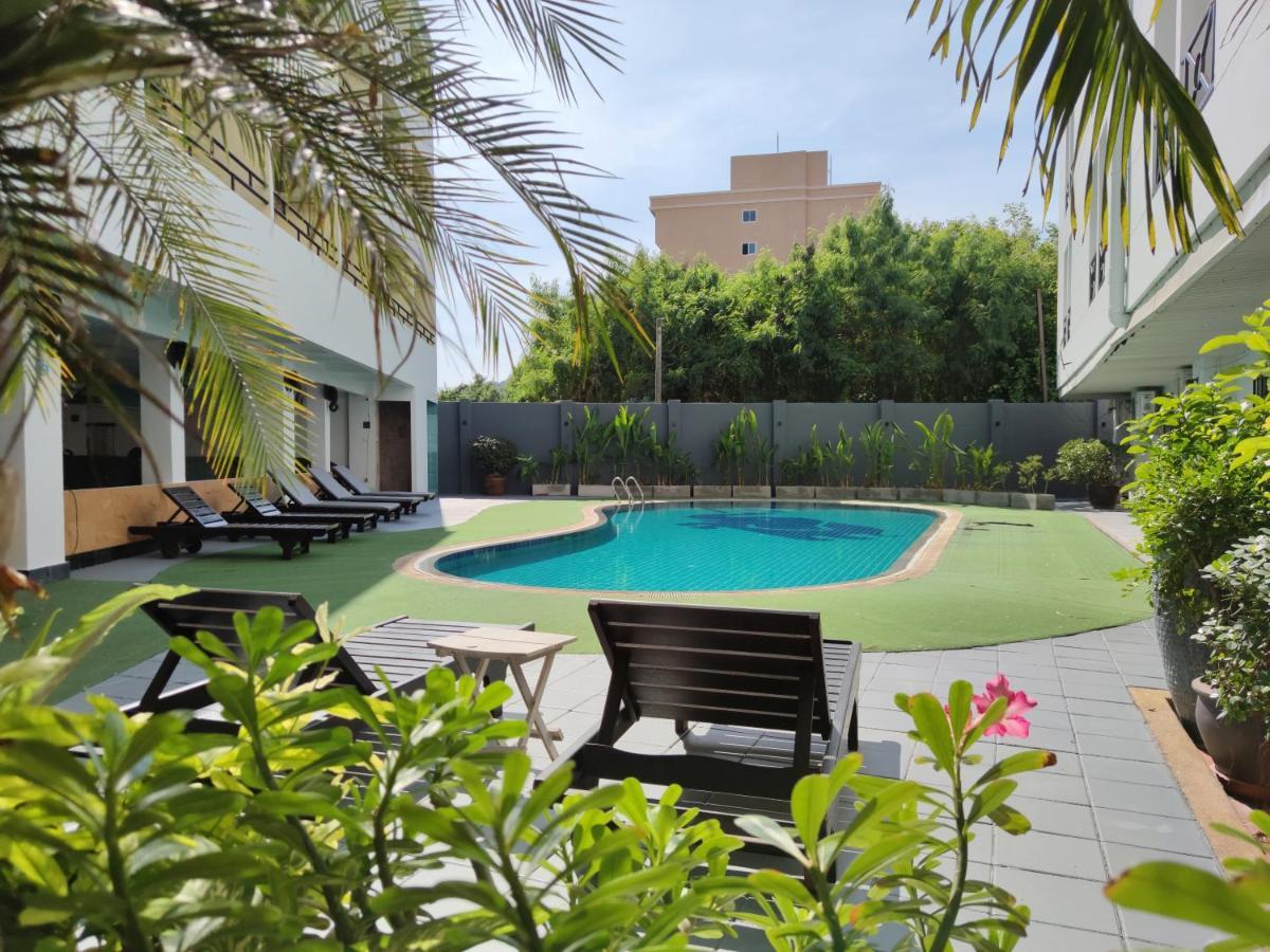 The Chanthong Residence And Hotel Pattaya Exterior photo